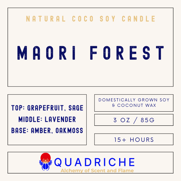 Product label for 'Maori Forest' discovery travel candle by Quadriche with details on fragrance, wax type, weight, and burn time.