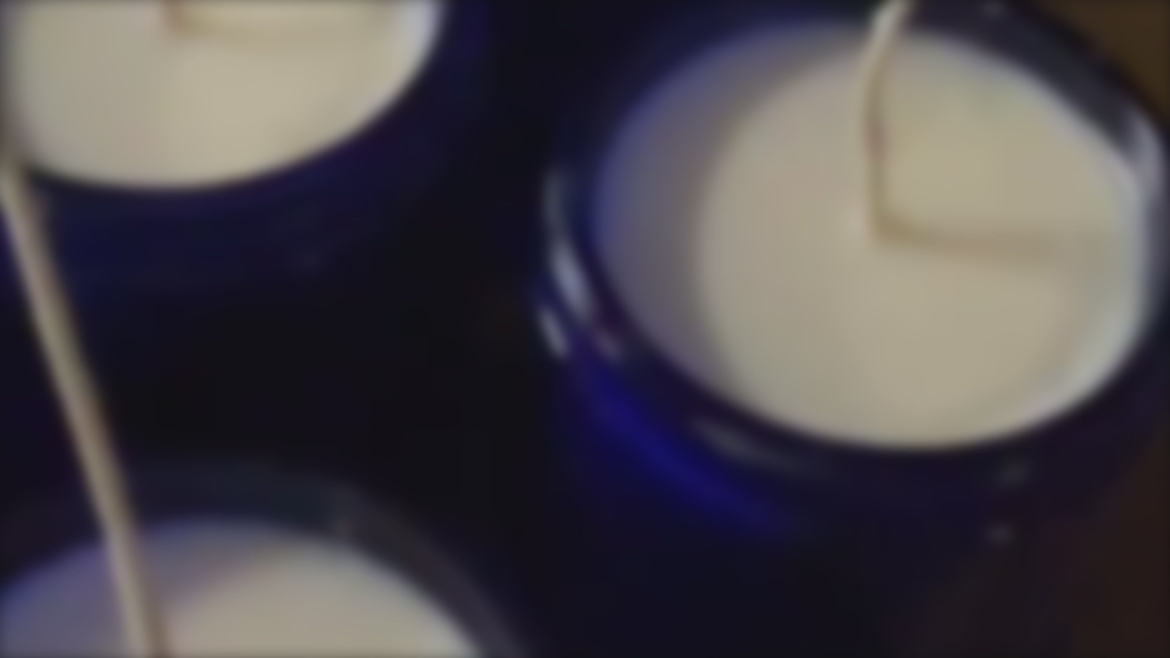 how quadriche candles are made - video process candle making and ingredients